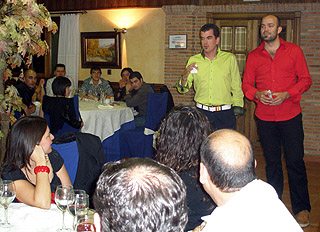 Un momento de la cena del Frente Nazarí (CBGRANADA.COM)