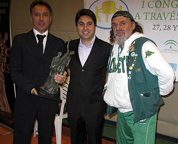 Medina Cantalejo junto a con Iván Pérez y Jorge Morillo (GRJ)