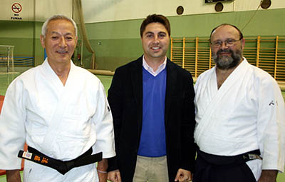 Endo Seishiro Shihan junto al diputado provincial Iván López Ariza (GRJ)