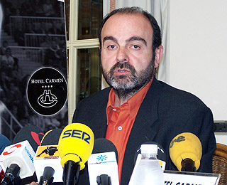 Trifón Poch en la rueda de prensa de presentación (GRJ)