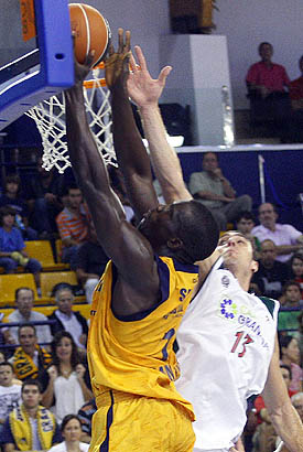 Aguilar podría reaparecer ante Murcia (ACBMEDIA)