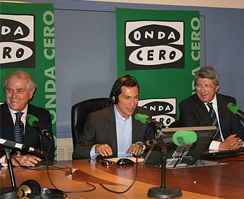 El programa nocturno de Onda Cero se emitirá desde Granada