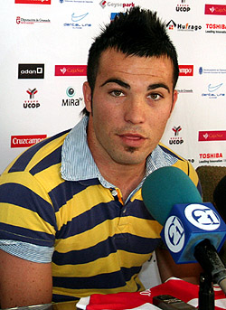 Cervera en su presentación (GRANADACF.ES)