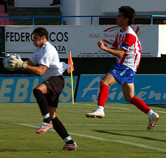 Los bastetanos se mantienen fuera de los puestos de descenso