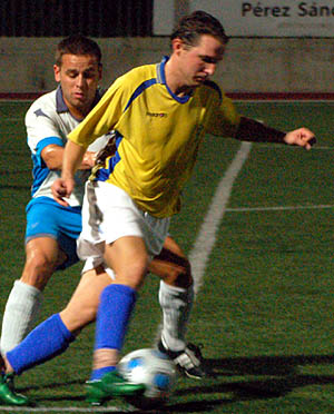 El Huetor Tajar tiene la permanencia cerca (ARCHIVO)