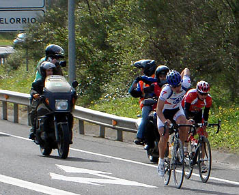 Benet durante su escapada en la prueba guipuzcoana (GRJ)