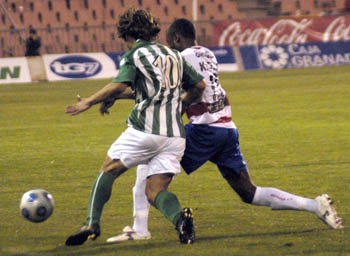 Los rojiblancos están obligados a ganar al líder (PACO AYALA)
