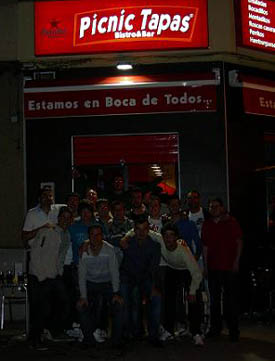 El equipo inauguró el nuevo local de Maracena 