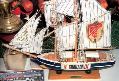 Barco rojiblanco que nos llevará al puerto de Segunda División (GRJ)
