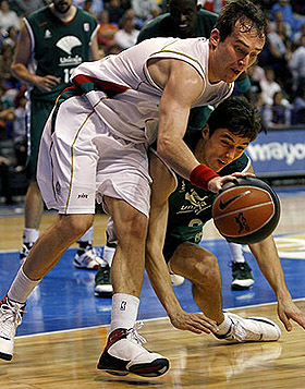 CB Granada y Unicaja se verán las caras en la Copa
