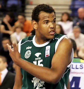 Unicaja espera que hoy el Cebé remita el contrato firmado
