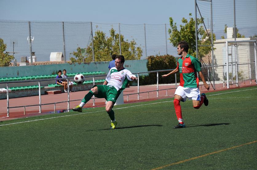 El Huétor Vega se impuso al equipo almeriense del Pavía