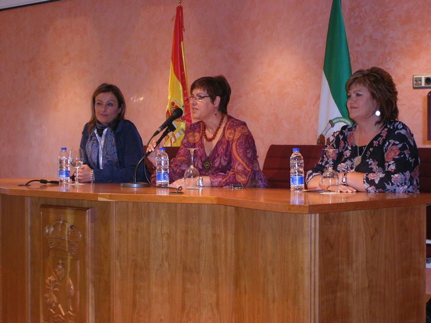Un momento de la inauguración del acto en Valderrubio (GRJ)