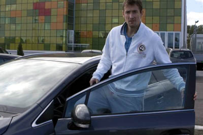 Rancik, ayer entrando en su coche fuera del BAKH (NOTICIASDEALAVA.COM)
