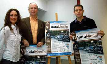 Los organizadores de la prueba tras la presentación de la misma