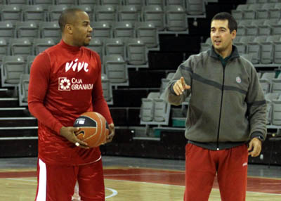 Andre Owens en el entrenamiento de esta tarde en el Palacio de Deportes