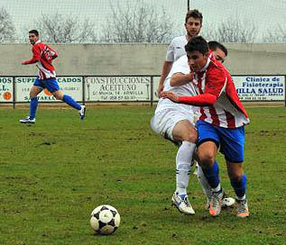 Los almerienses se adelantaron en el municipal armillero (BALDO)