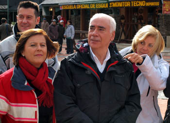 Luciano Alonso en la Plaza de Andalucía de Sierra Nevada (CETURSA)