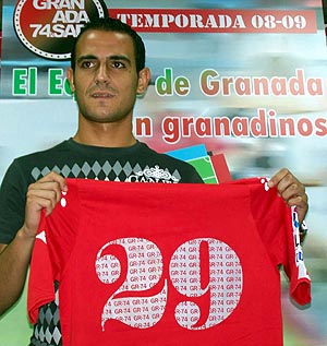 Pepe, último fichaje del Granada 74 (GRJ)