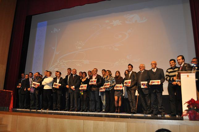 Todos los premiados posaron con sus galardones