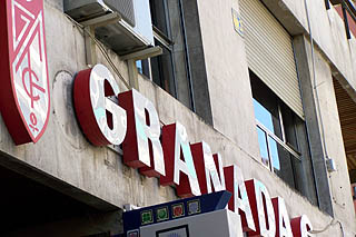 Fachada de la sede social del Granada CF