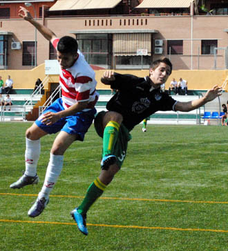 Los rojiblancos ven cada vez más cerca el ascenso a División de Honor