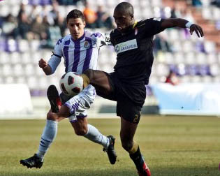 Nyom, durante una acción del encuentro (REALVALLADOLID.ES)