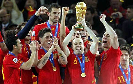 Los granadinos podrán ver de cerca la Copa del Mundo conquistada por la Selección Española
