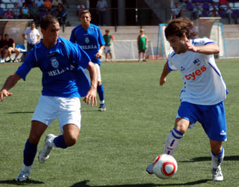 Los lojeños reciben al líder del grupo IX de Tercera (P. CASTILLO)