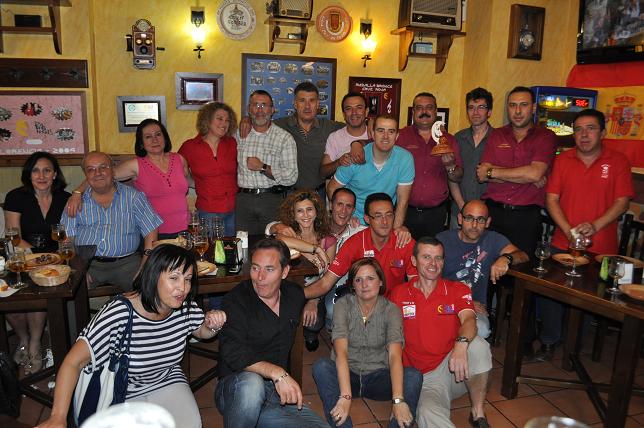 Los Trotanoches en su sede