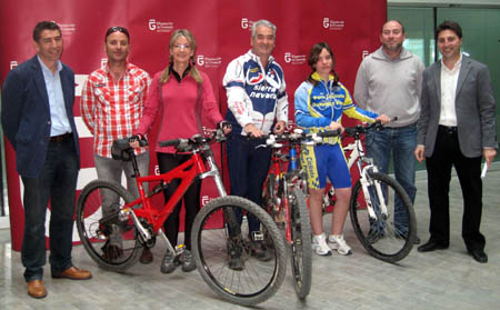 Un momento de la presentación en la sede de la Diputación de Granada (GRJ) 