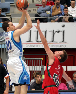 El CB Granada, a ganar sin excusas ante el Meridiano (PHOTO ACB)