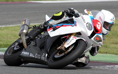 El piloto granadino ha rodado dos días por el circuito de Albacete (GRJ)