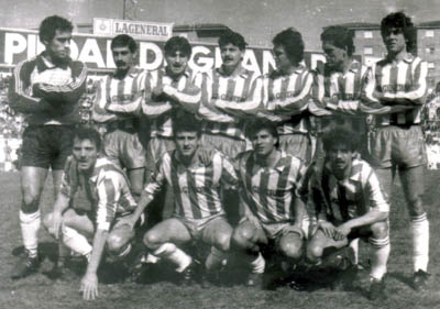 El 29 de marzo de 1987 este Granada derrotó al Tenerife 1-0, gol de Manolo de libre directo. De pie: Ignacio, Lina, Espejo, Salvador, Trigueros, Castillo y Del Moral; agachados: Camuel, Manolo, Choya y Javi