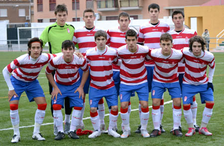 Los juveniles rojiblancos dejaron en la cuneta al conjunto del Fuengirola (GRJ)