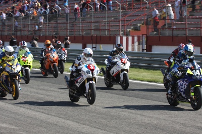 Momento de la salida de la segunda carrera del mundial de resistencia