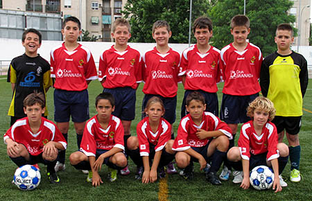Imagen de los integrantes de la selección granadina benjamín (GRJ) 