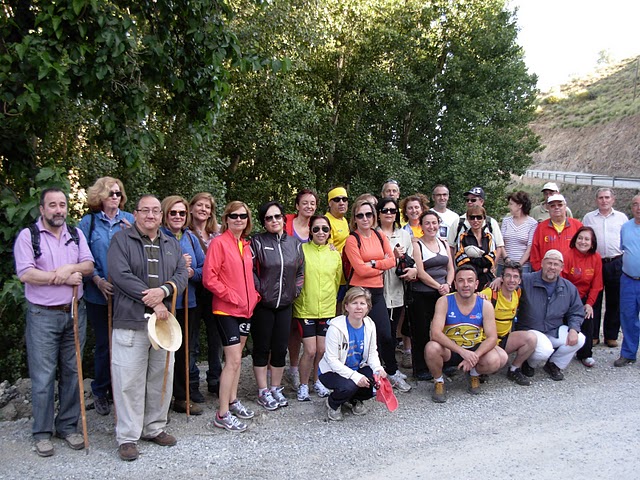 Imagen de familia de Los Trotanoches accitanos (UBRIC)