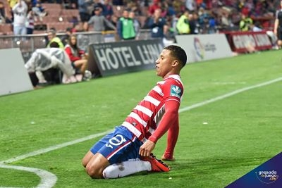 Darwin Machís celebra un gol con la elástica rojiblanca del Granada CF (GRJ) Darwin Machís celebra un gol con la elástica rojiblanca del Granada CF (GRJ)