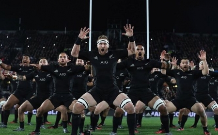 Haka de los All Blacks (REVISTA.ORG) Haka de los All Blacks (REVISTA.ORG)