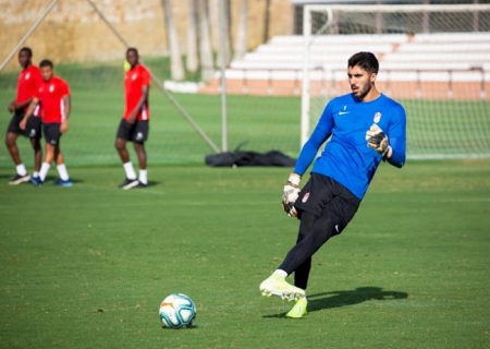 Rui Silva durante el último entrenamiento (GRANADA CF) 