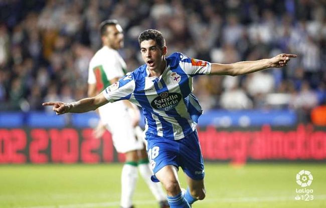 Carlos Ferández se acerca al Granada 