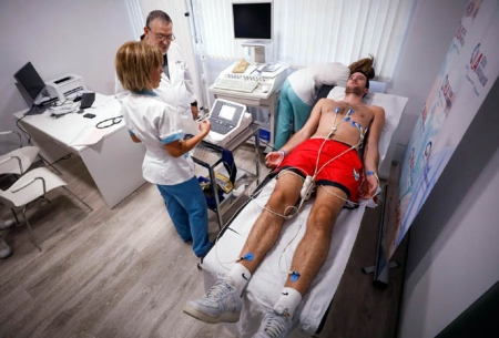 Comienza la pretemporada para el Coviran Granada con los reconocimientos médicos (FERMÍN RODRÍGUEZ)