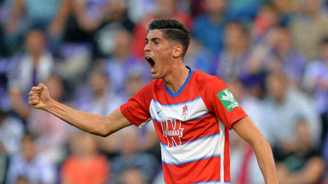 Carlos Fernández anotó el gol de la igualada en Valladolid (GRANADA CF)
