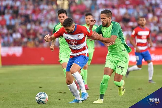Antonio Puertas hizo el único tanto del partido (JOSÉ M. BALDOMERO)