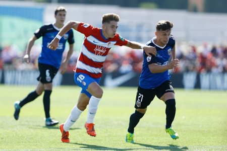 El Recreativo de Granada quiere estrenarse a domicilio (@CANTERANAZARI) El Recreativo de Granada quiere estrenarse a domicilio (@CANTERANAZARI)