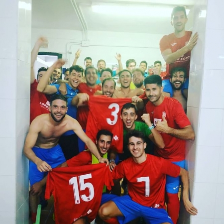 El Churriana celebró su victoria ante el Vandalia (CHURRIANA C.F.) El Churriana celebró su victoria ante el Vandalia (CHURRIANA C.F.)