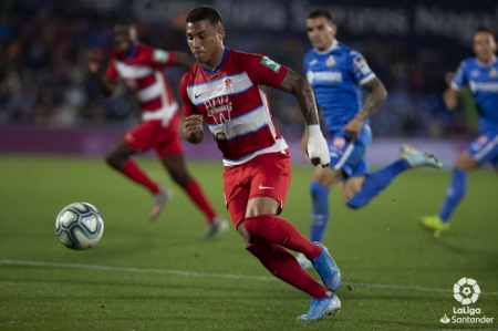 Darwin Machis durante un ataque del Granada ante el Getafe (LA LIGA) Darwin Machis durante un ataque del Granada ante el Getafe (LA LIGA)