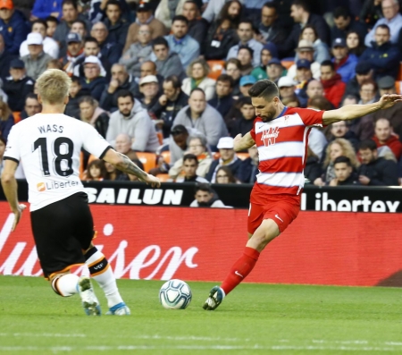 Antonio Puertas en una acción del choque ante el Valencia CF (LA LIGA) Antonio Puertas en una acción del choque ante el Valencia CF (LA LIGA)