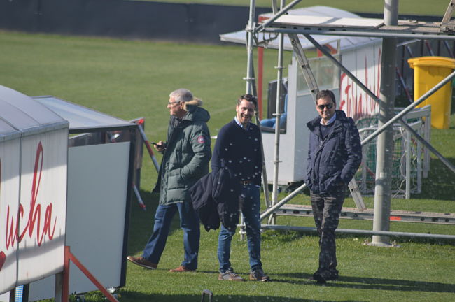 Monterrubio junto a Fran Sánchez y Cordón (GRJ)